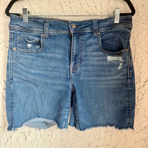 American Eagle Pants - American Eagle Next Level Stretch Denim Shorts Womens Size 12 Distressed Raw Hem